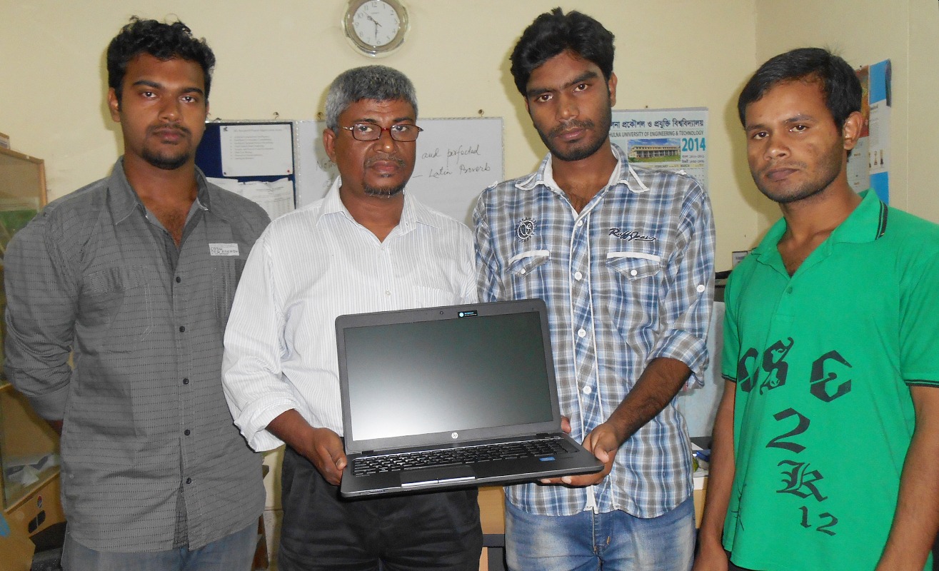 Sagar Hossain receiving a PC (as scholarship) from Nascenia
